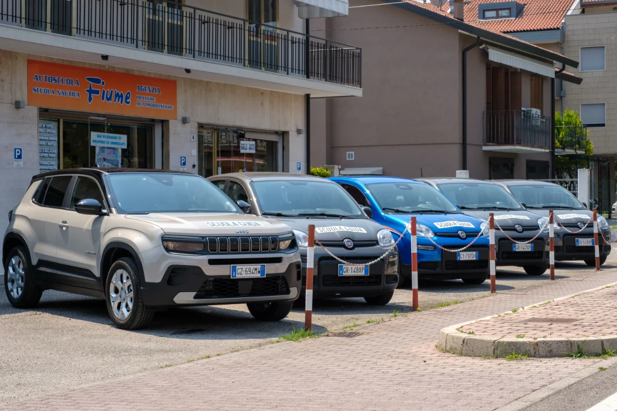 autoscuola-01